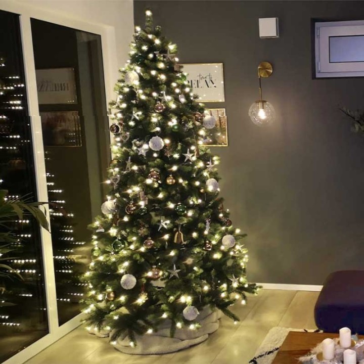 Premium LED Spritzguss Blautanne, ca. 120cm