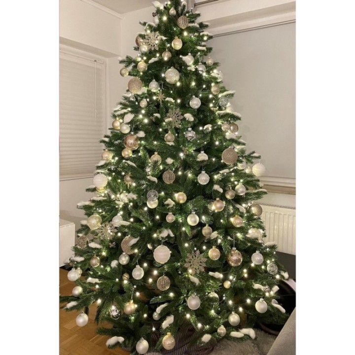 Künstlicher Premium Weihnachtsbaum Nordmanntanne, 240 cm hoch