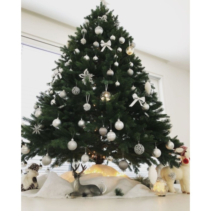 Künstlicher Premium Weihnachtsbaum Nordmanntanne, 240 cm hoch